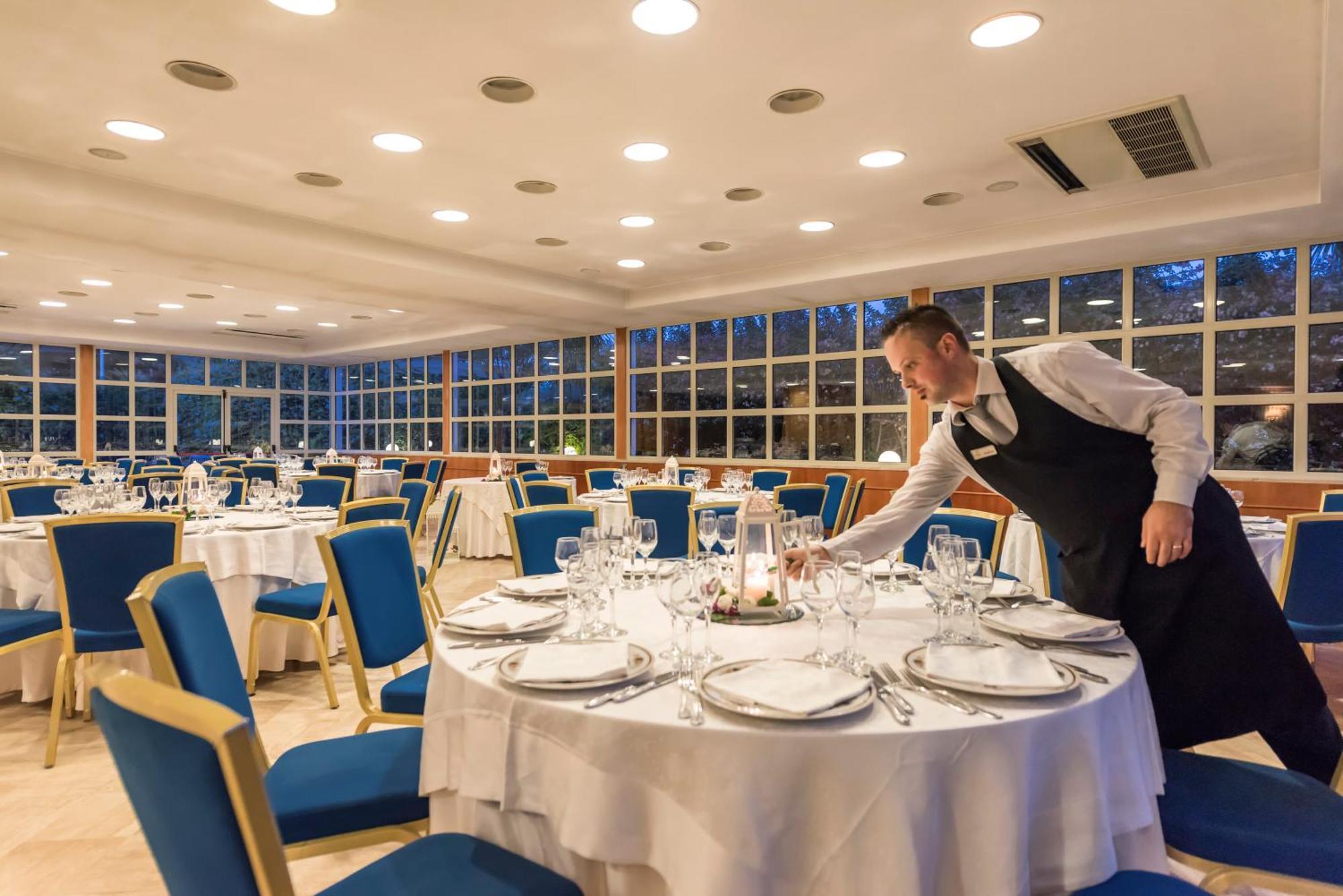 Caesar'S Hotel Cagliari Esterno foto