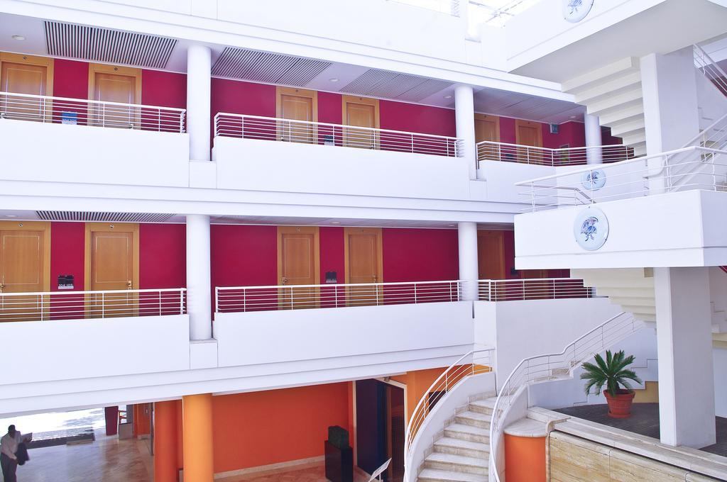 Caesar'S Hotel Cagliari Esterno foto