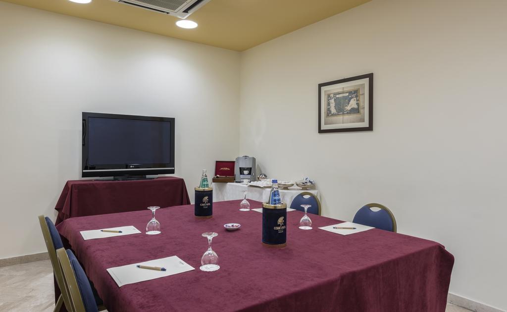 Caesar'S Hotel Cagliari Esterno foto